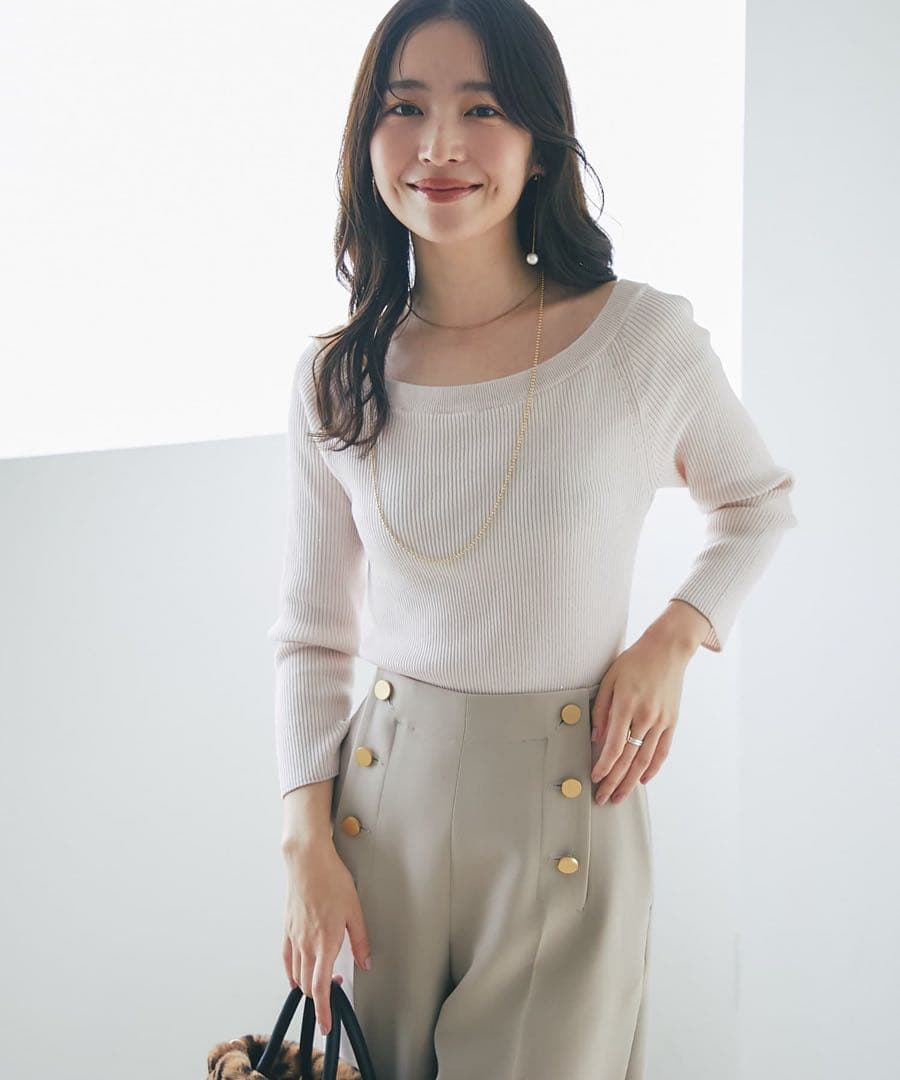 あ*ん様 ラブティックボンボン　今期新品　スパンコールリブオフショル8分袖ニット