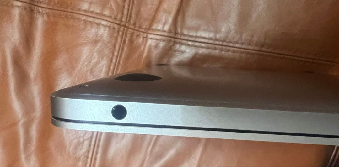 Apple MacBook Pro (M2) 8GB/512GB ジャンク