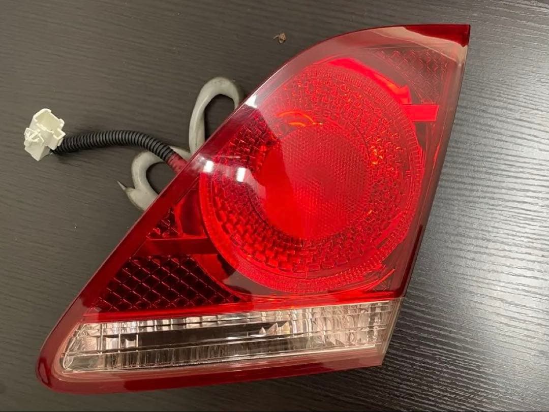 18クラウン テールランプ