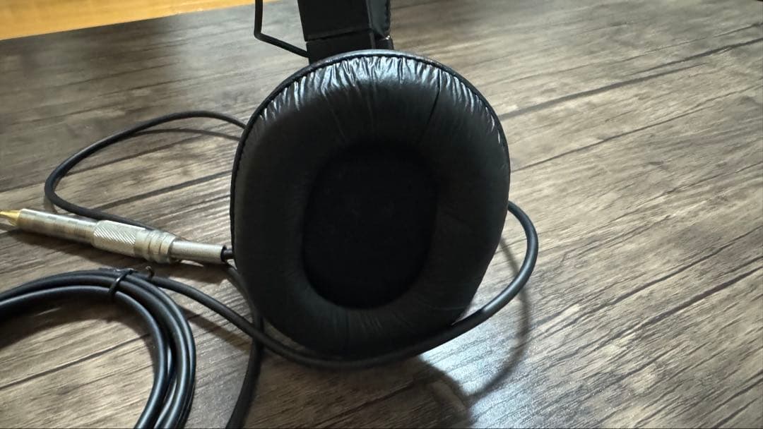 【中古】SONY モニターヘッドホン MDR-CD900ST
