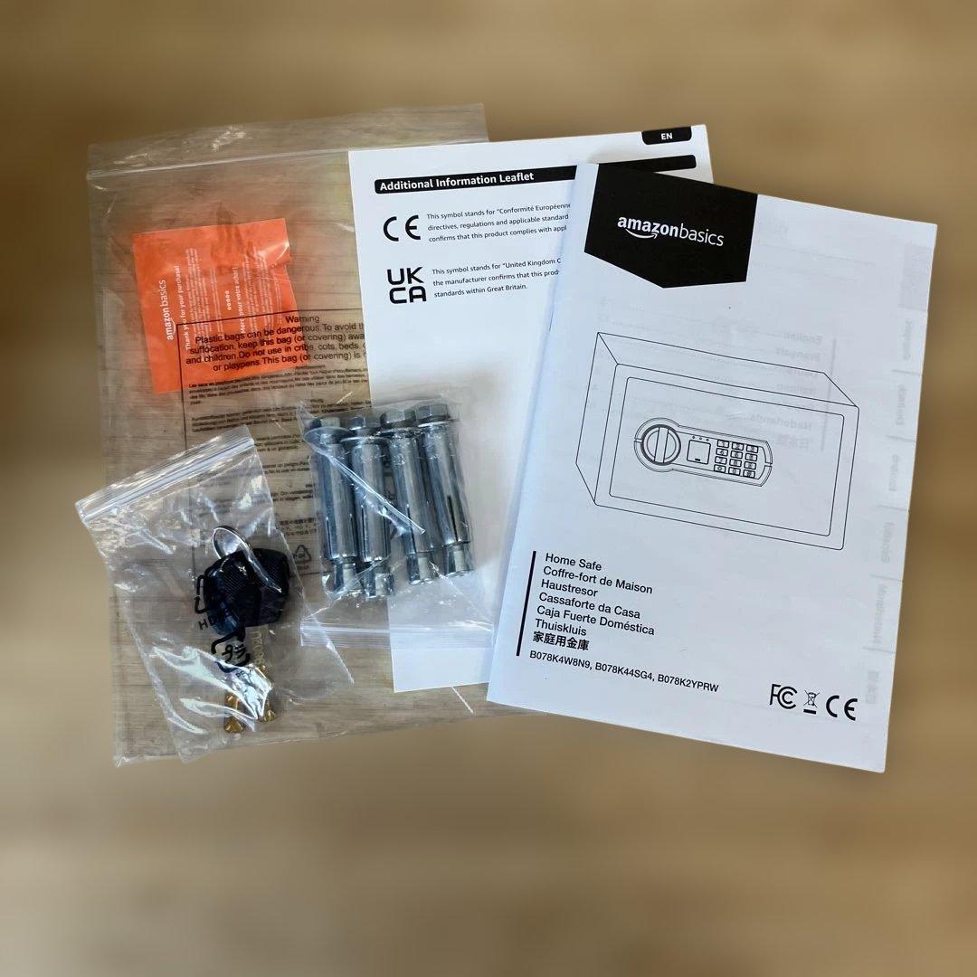 未使用 amazonbasics セキュリティ金庫 黒 51L テンキー式