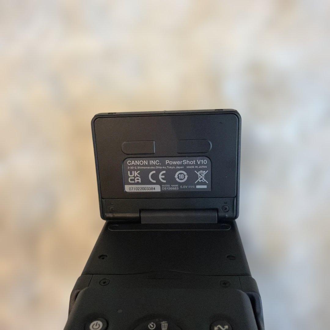 Canon PowerShot V10 コンパクトデジタルカメラ　本体のみ