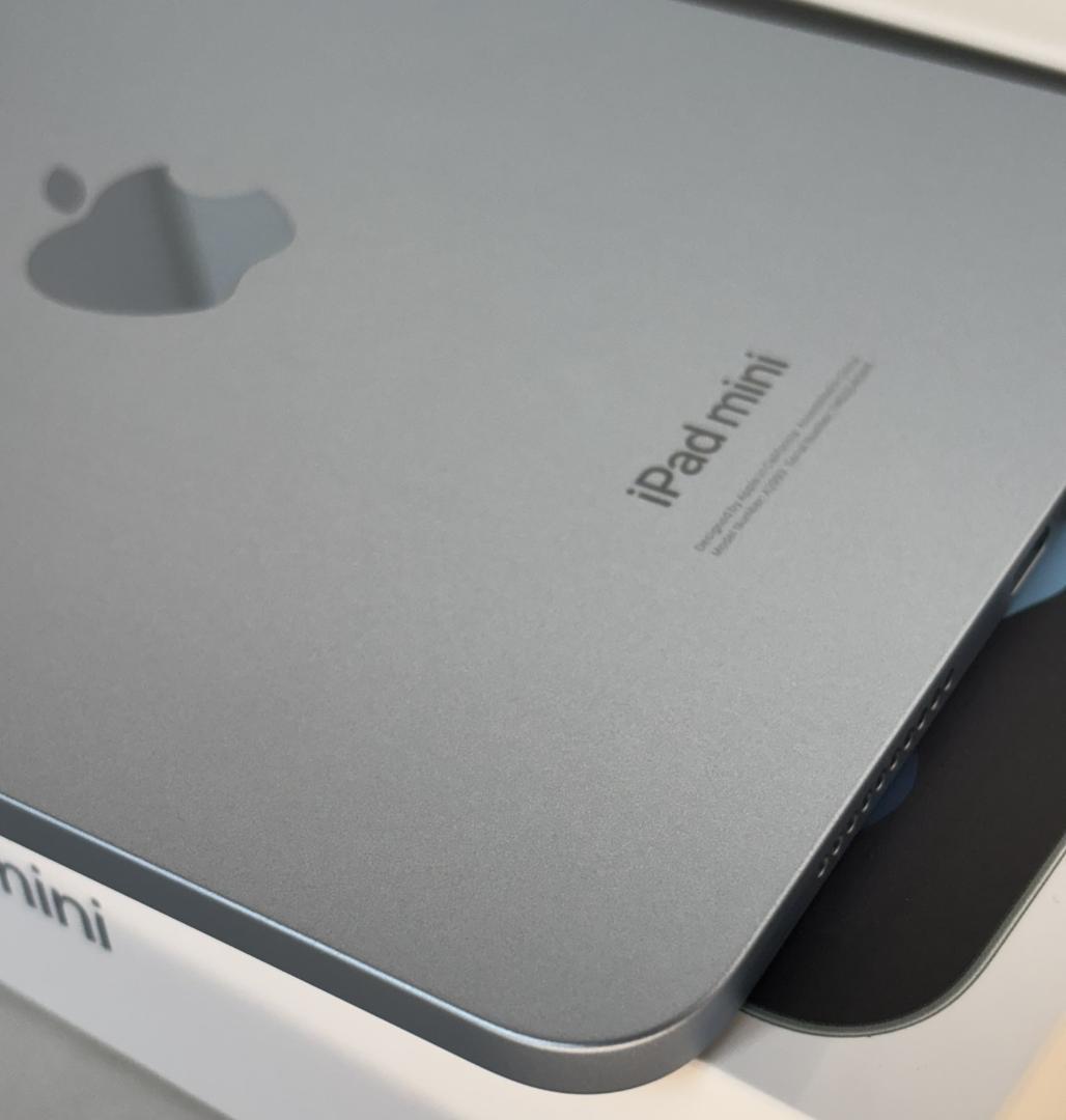 【美品】iPad mini 第7世代 Wi-Fiモデル 128GB ブルー
