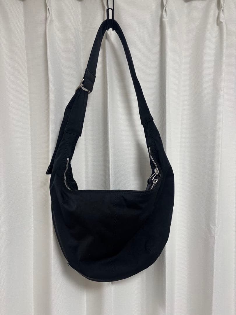 COMME des GARÇONS HOMME バナナショルダーバッグ ブラック