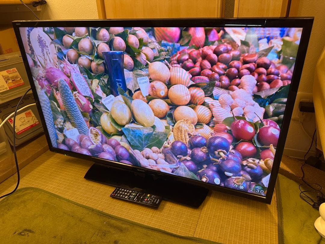 SHARP シャープ　40型　テレビ 2T-C40AE1 18年製　映り綺麗！
