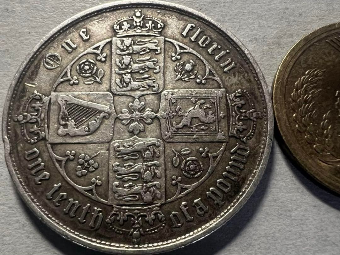モ*ン様 1858年 英国　ビクトリア　ゴシックフローリン銀貨2 シリング　ハイ