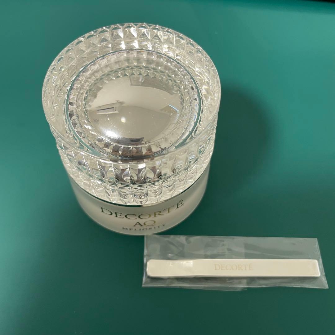 AQミリオリティリペアトリートメントセラムファンデーション300 コスメデコルテ