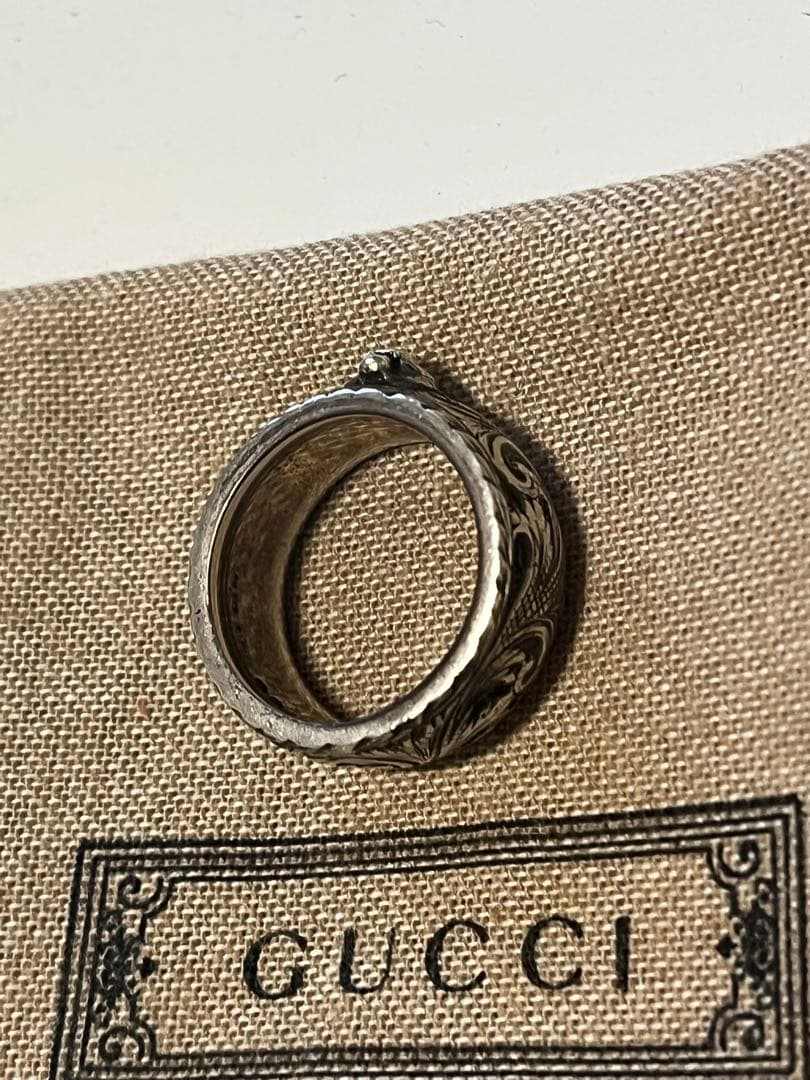 GUCCI シルバーリング 18号　保存袋付き