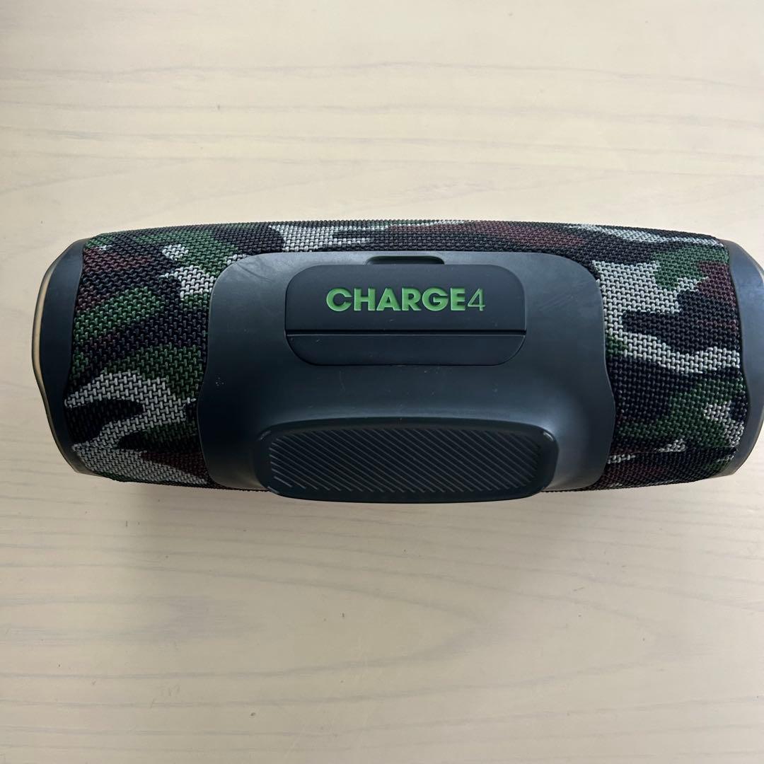 【美品】JBL Charge 4 迷彩柄　スピーカー　Bluetooth