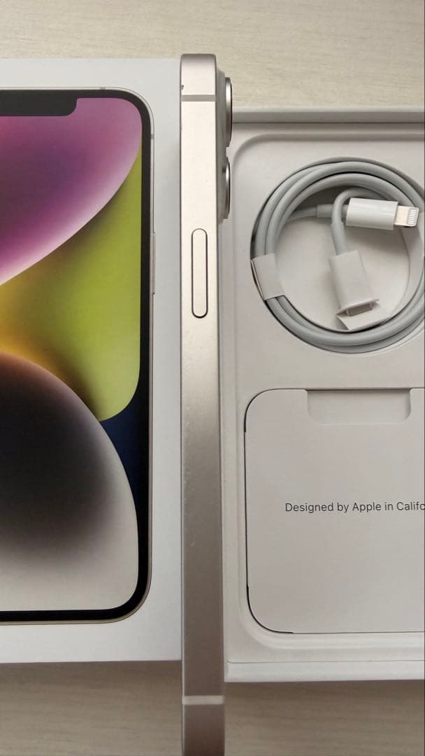 美品 iPhone14 スターライト 128G SIMフリー