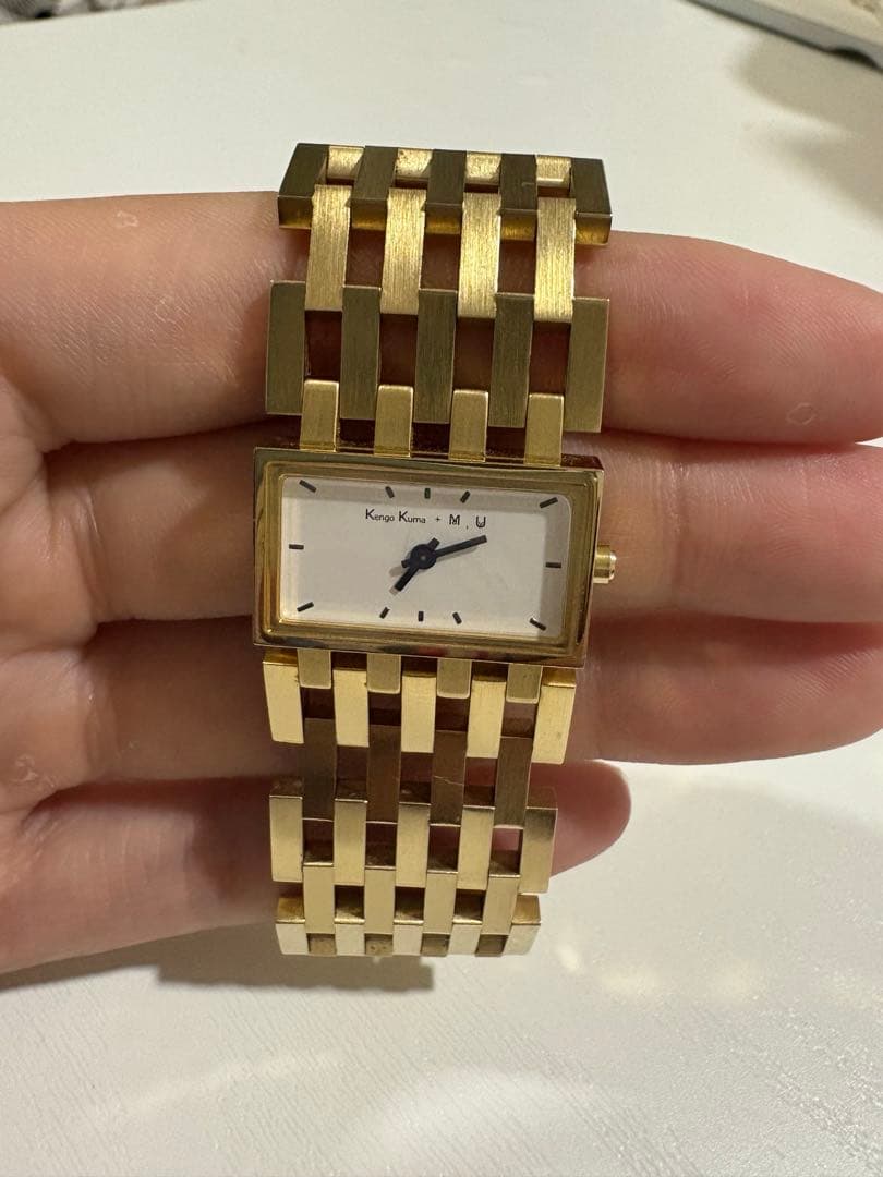 ヴァンドーム青山と隈研吾　コラボ腕時計