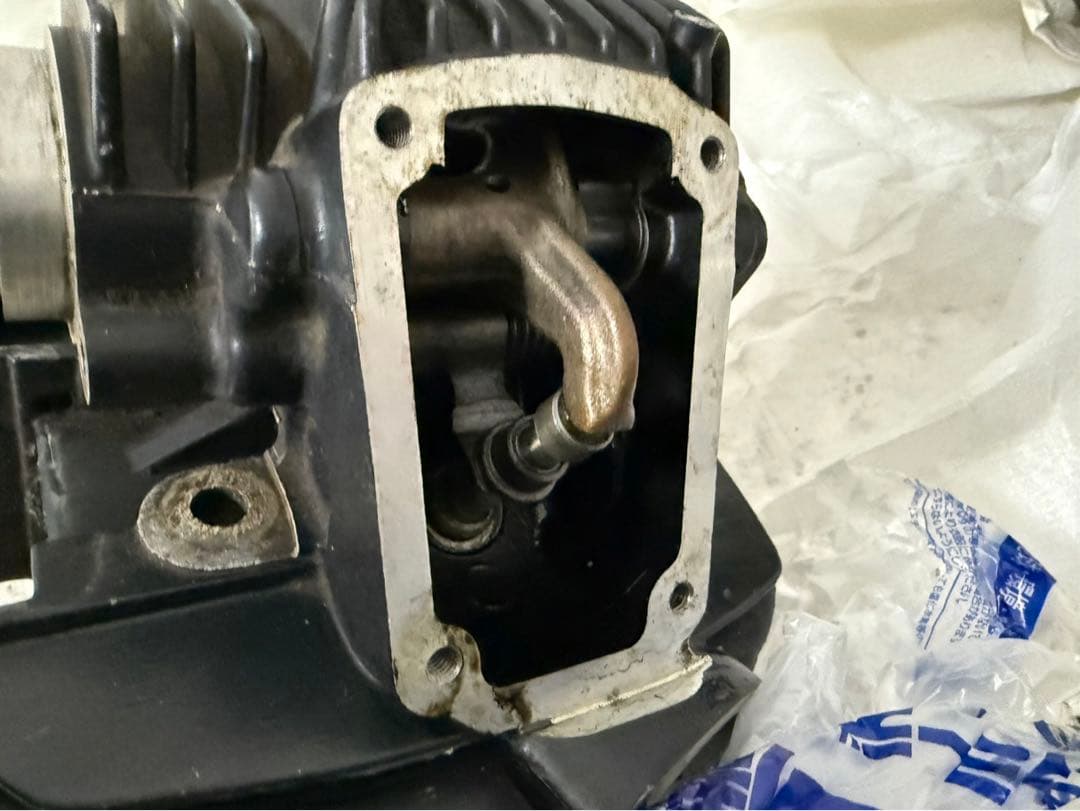 ドゥカティ900ss シリンダーヘッド