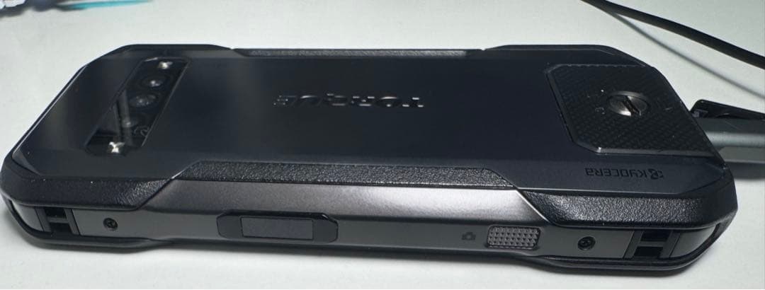 【美品】TORQUE G06 au KYG03 ブラック SIMフリー