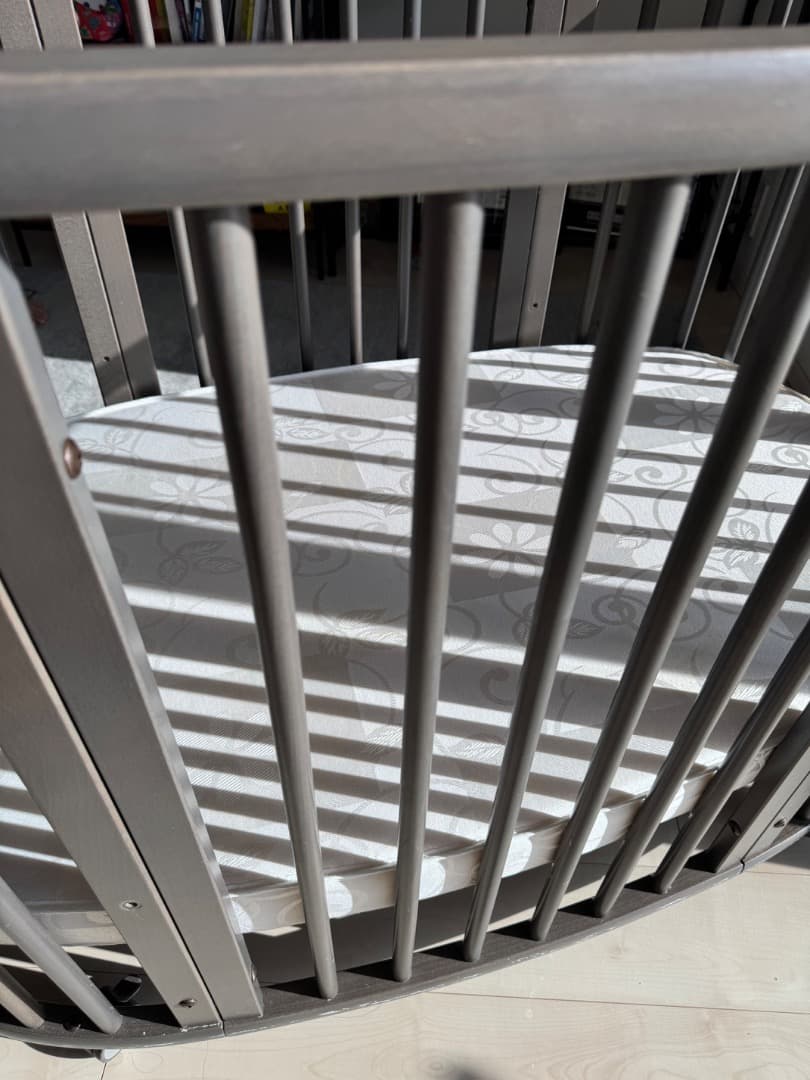 ストッケベビーベッド　スリーピー