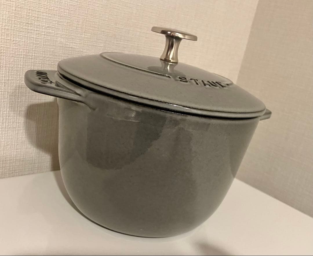 ストウブ ラ ココット デ ゴハン M 16cm グレー