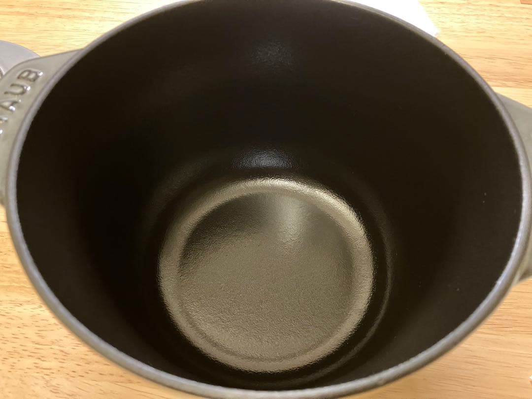 ストウブ ラ ココット デ ゴハン M 16cm グレー