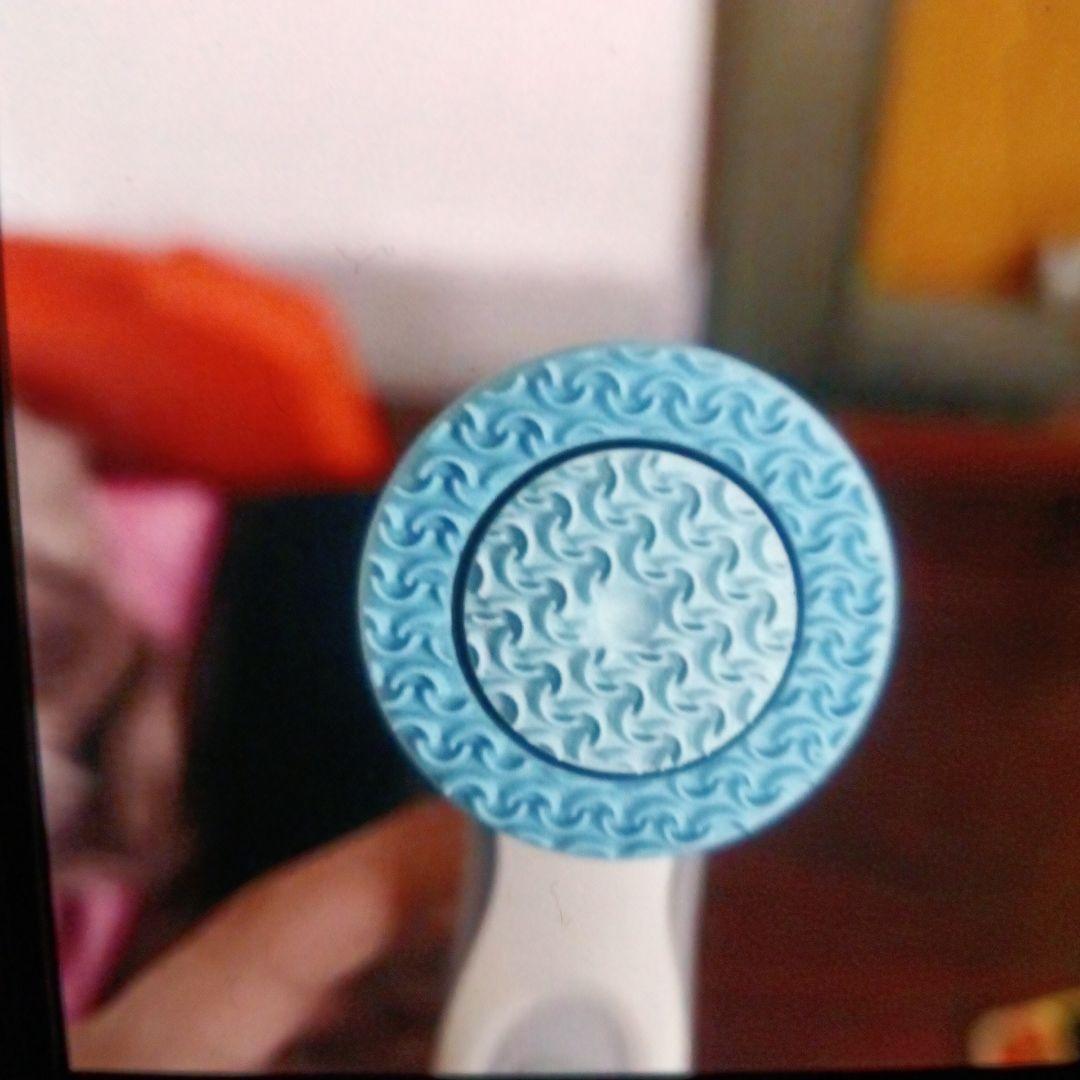 充電式美顔器 ホワイト/ブルー