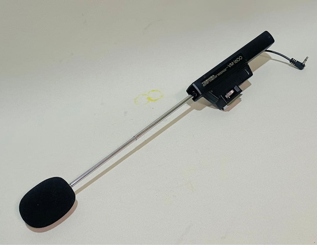 東芝カラービデオカメラ 1K-1700VZ (レトロ)