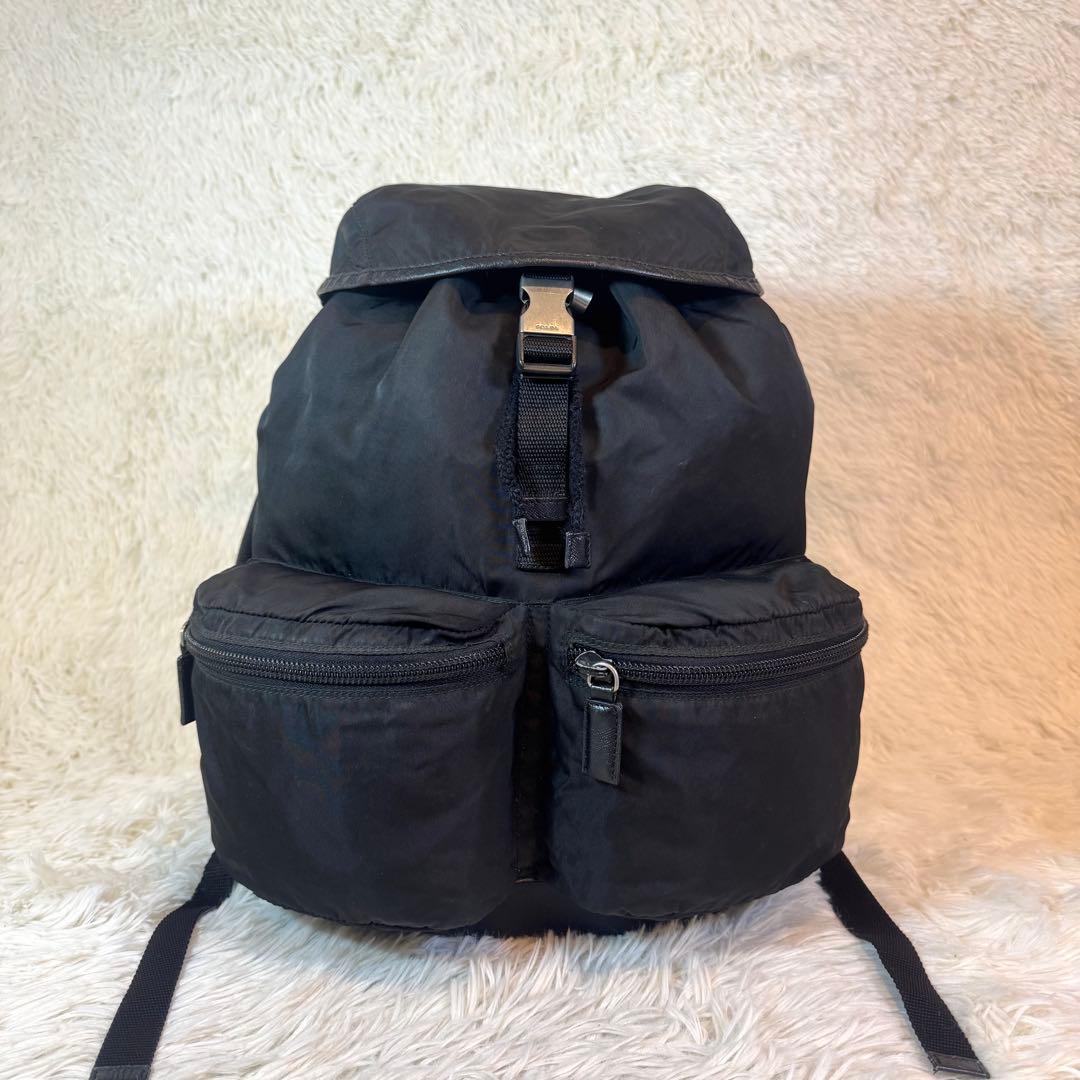 人気✨プラダ リュック 三角ロゴ サフィアーノレザー テスートナイロン ブラック