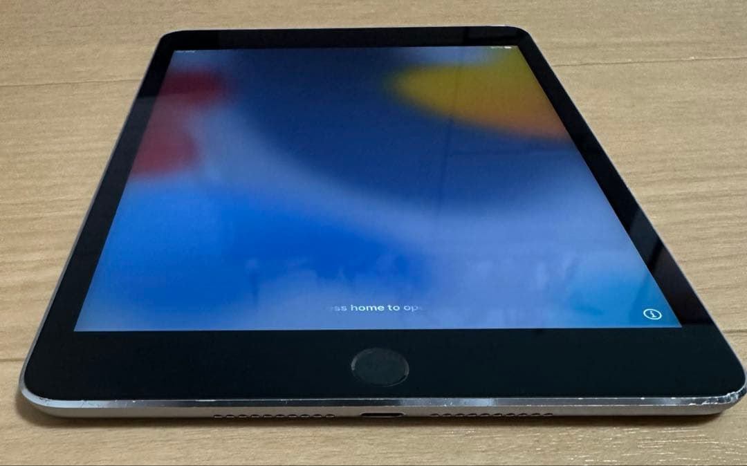 iPad本体 iPad mini 4 Wi-Fi+Cellular 64GB A1550