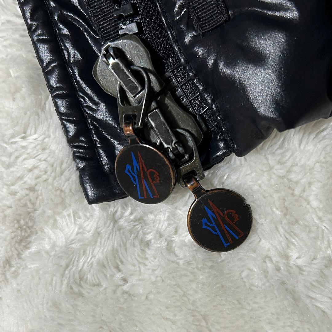 r 希少 モンクレール ダウンジャケット ワッペン ウエストシェイプ