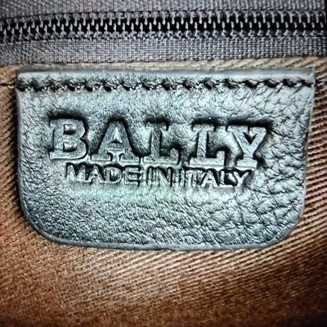 BALLY ボディバッグ コンパクト 黒
