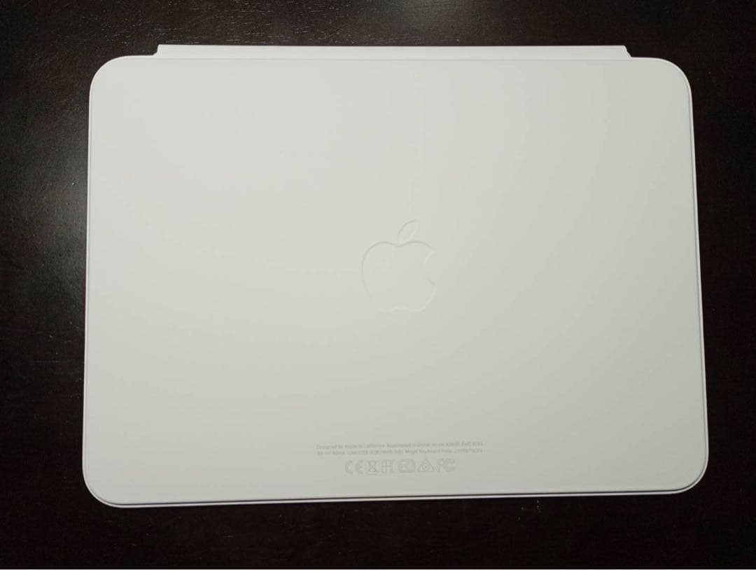 Apple iPad（第10世代）用Magic Keyboard Folio