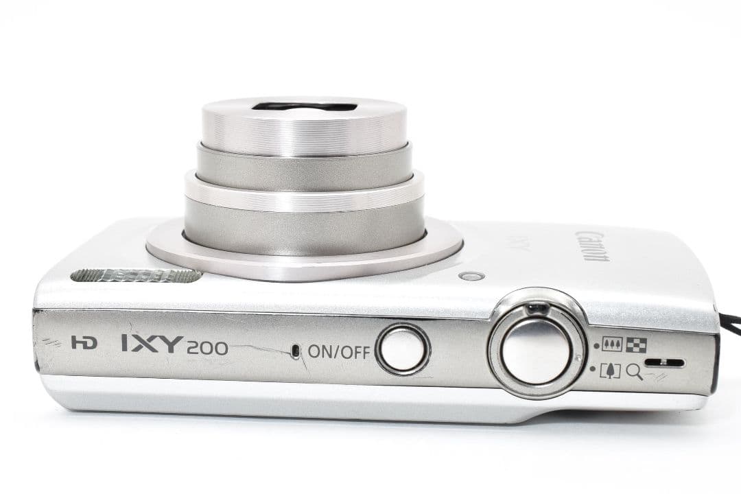 Canon IXY 200 シルバー