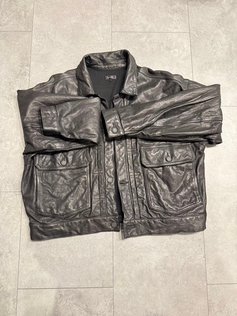 BEAMS ワイドショートフィット シープレザー ジャケット ブラック