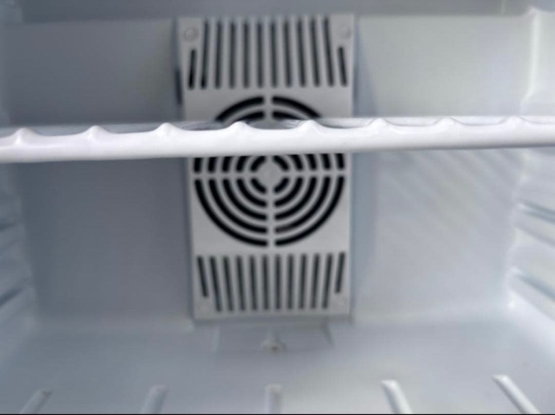 2024年製 SunRuck 冷庫さん 48L SR-R4805W 冷蔵庫