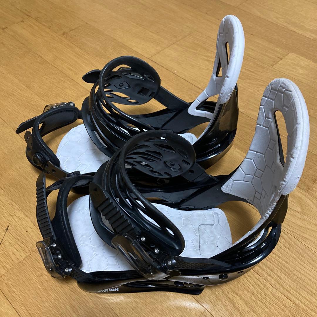 BURTON ビンディング CUSTOM SMALLS 　ブラックホワイト