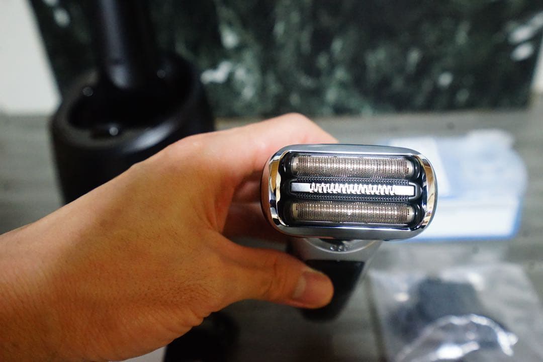 【美品】Braun S7 メンズ電気シェーバー ブラウンシリーズ7