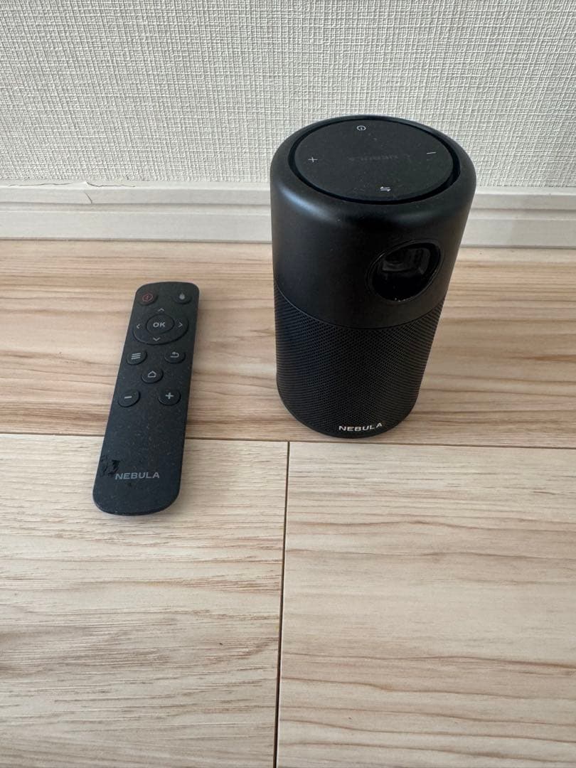NEBULA プロジェクター本体