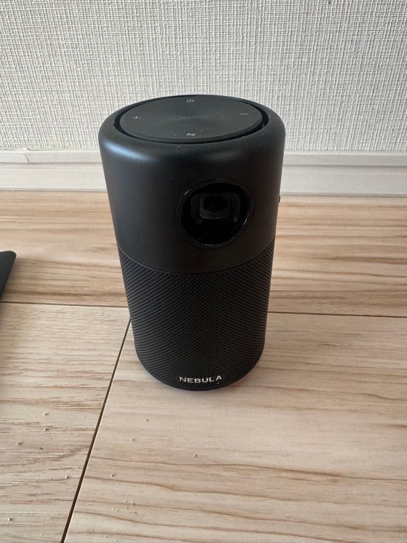NEBULA プロジェクター本体
