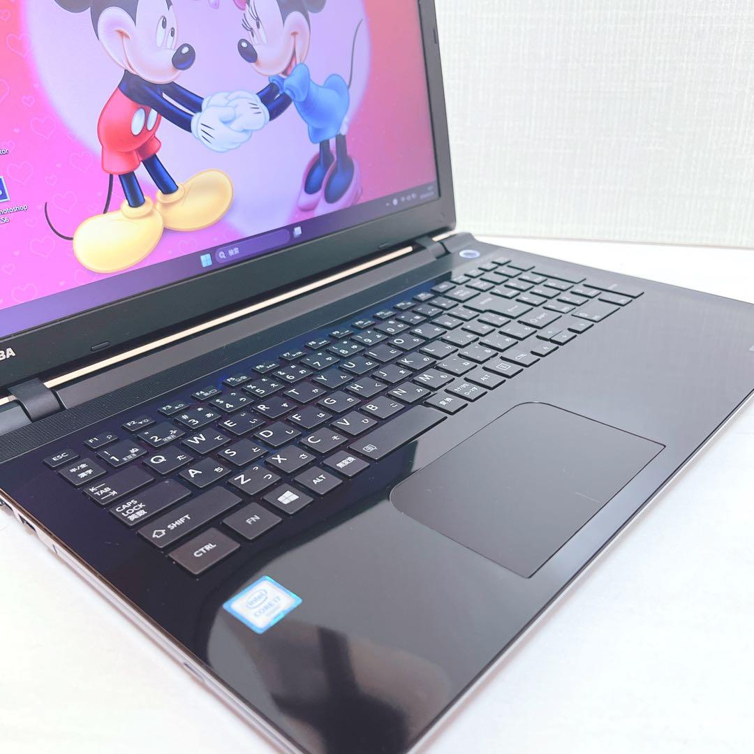 美品、i7、メモリ8G、高速SSD、Win11、イラレ&オフィス2021が使える