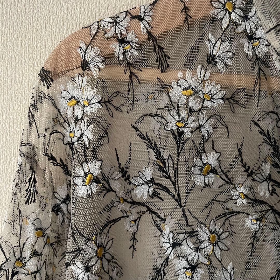 ブラミンク2025SPRING フラワーチュールレースリボンブラウス　38