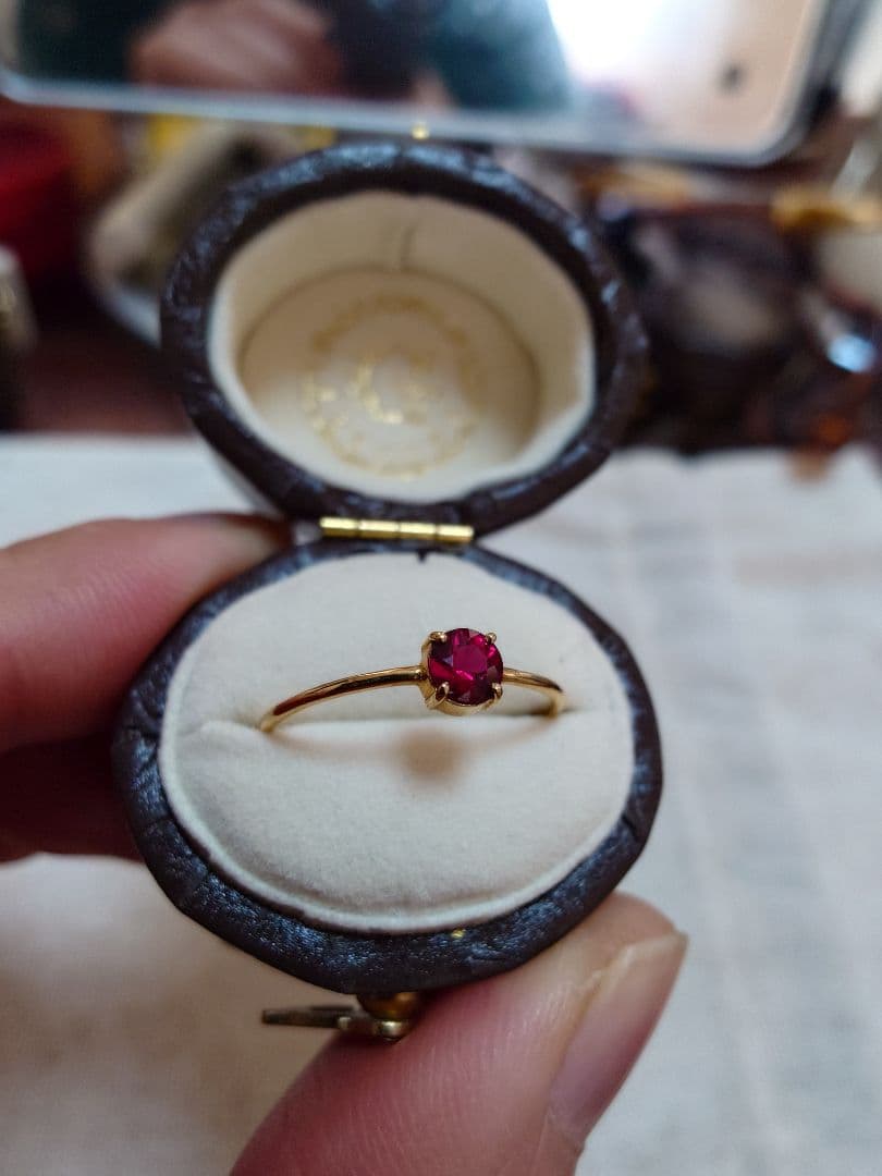 レッドスピネル　優美堂　リング　k18 12号