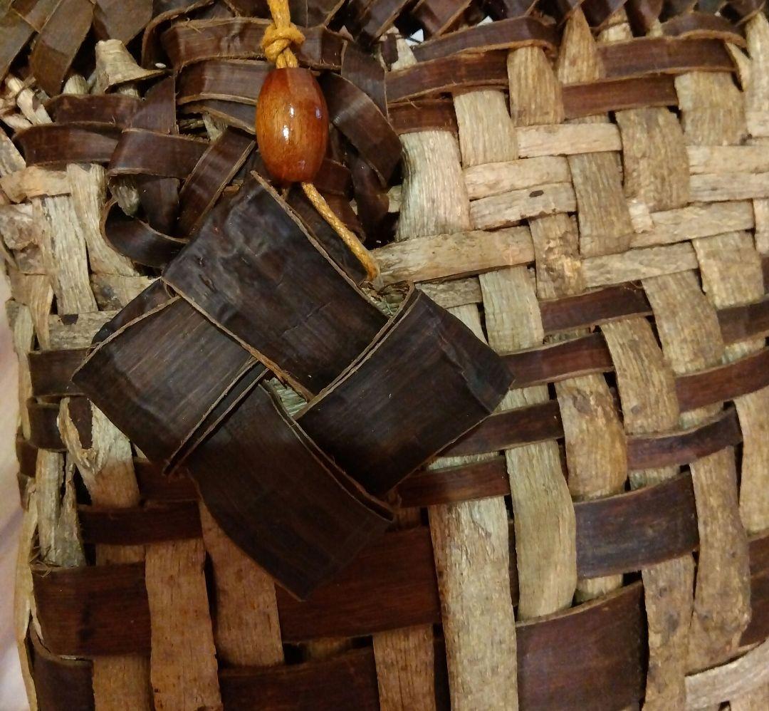 くるみ　あけびのブラウンかごバッグ