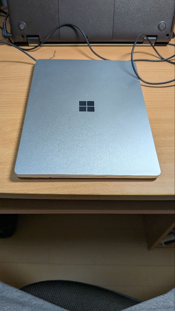 Microsoft Surface Laptop GO3 Office無し