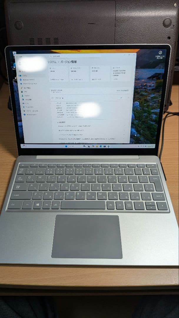 Microsoft Surface Laptop GO3 Office無し