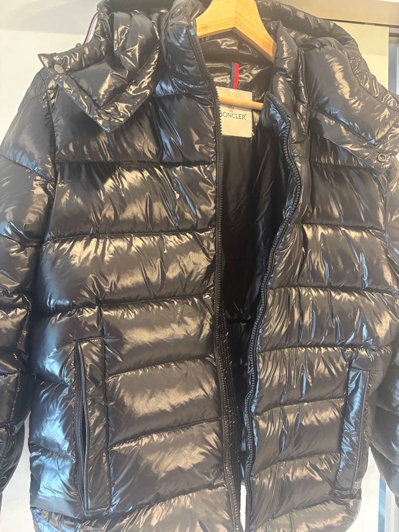 M*o様 期間限定価格！MONCLERダウンジャケット