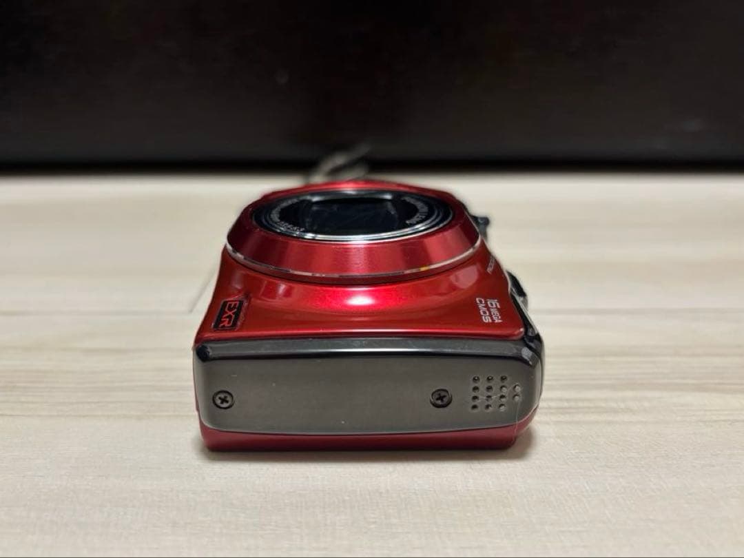 FUJIFILM FINEPIX F550EXR コンパクトデジタルカメラ