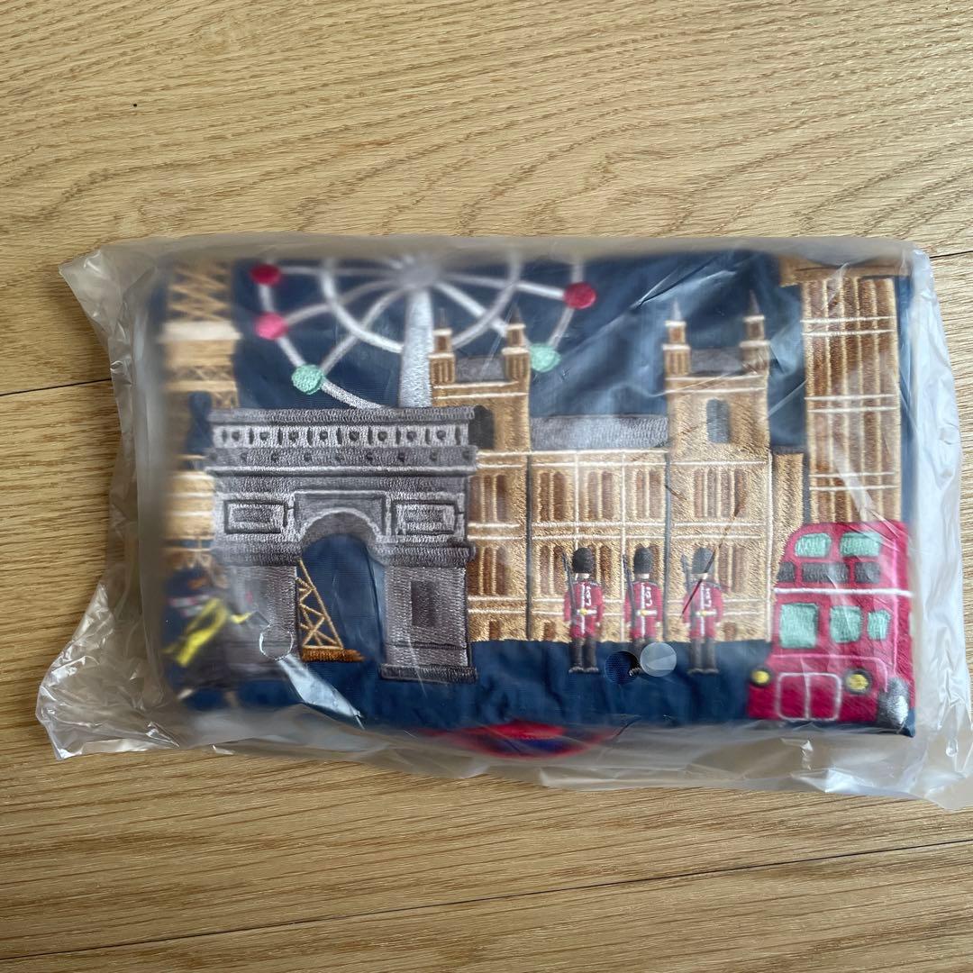 【完売品】JAL ボールアンドチェーン　機内販売　ネイビー