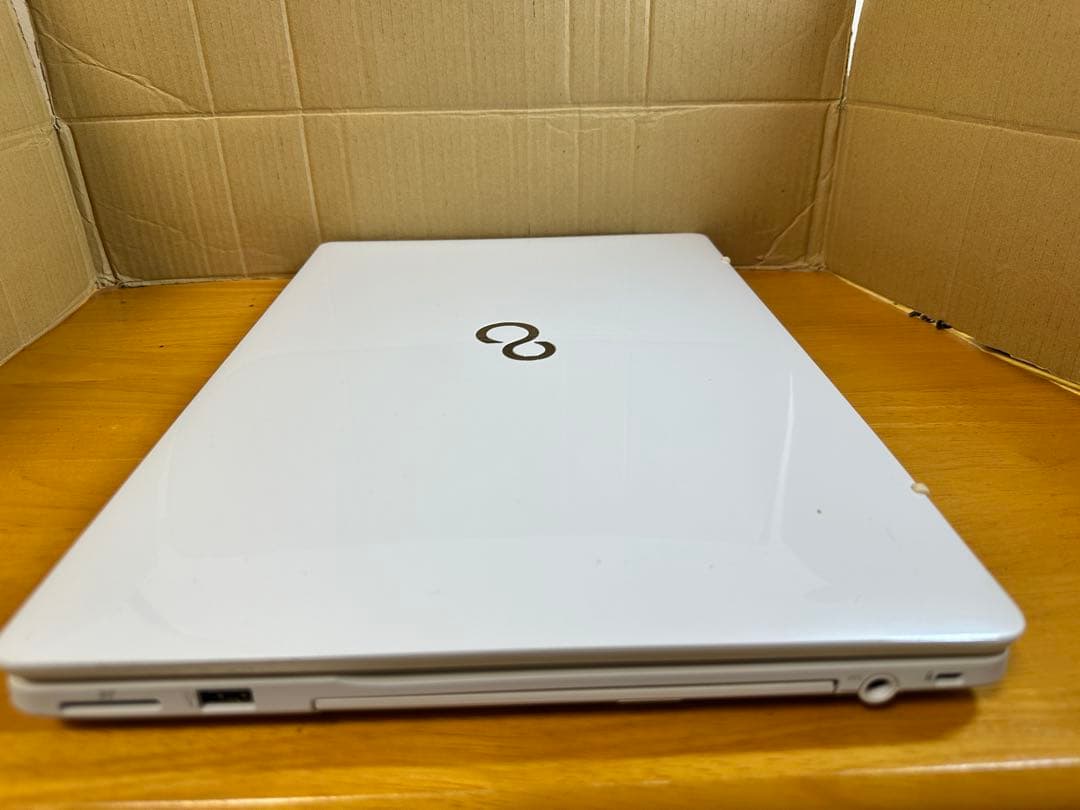 富士通　Lifebook AH47 i7-7世代 SSDWin11 Office