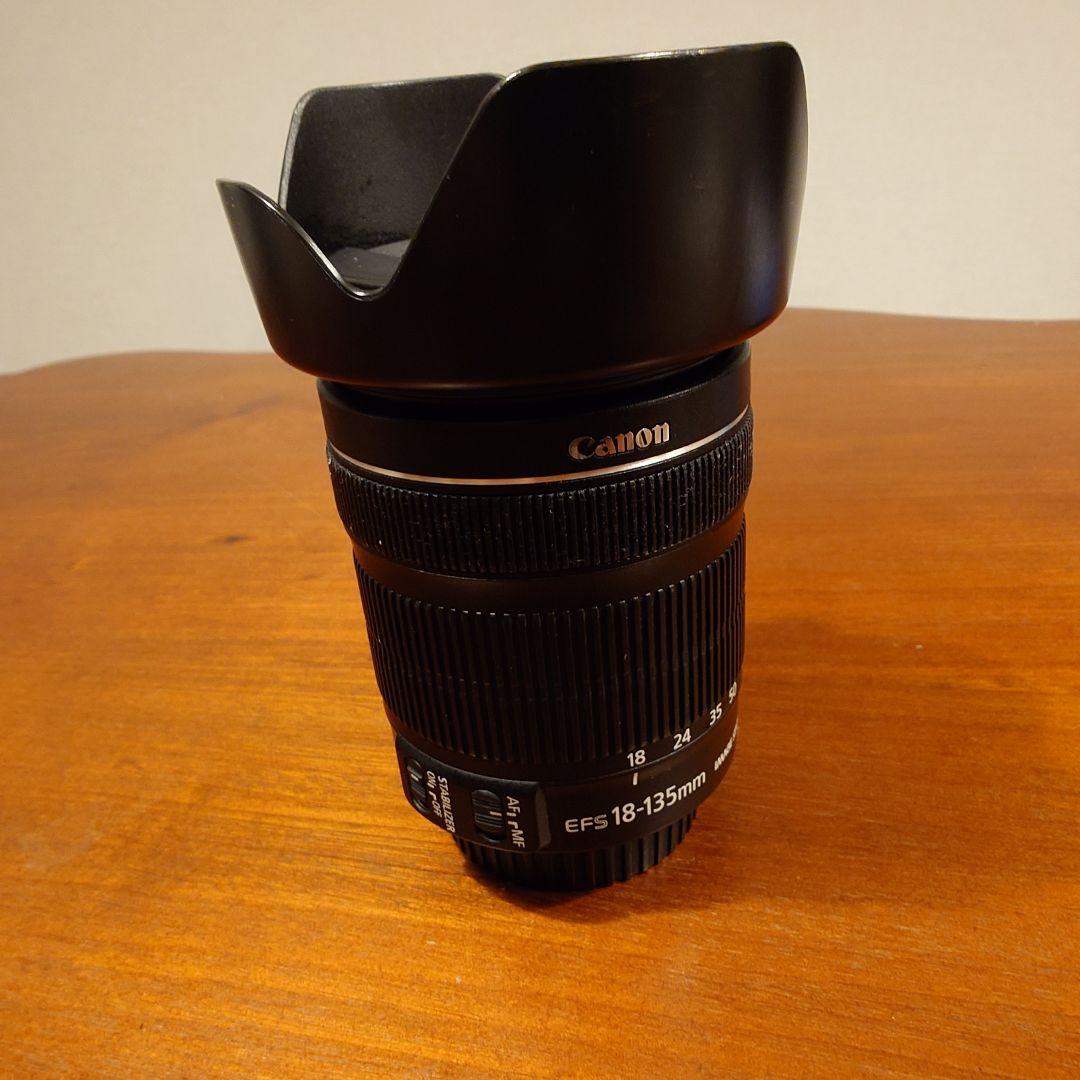 ド*子様 Canon EF-S 18-135mm ズームレンズ(使用済み)