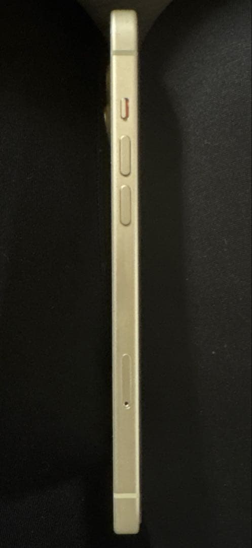 iPhone15 plus イエロー 本体のみ