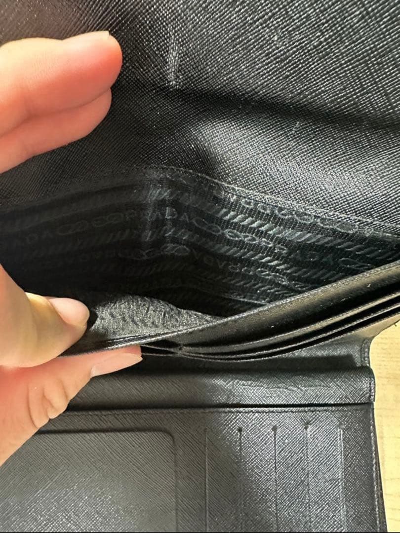 PRADA 長財布 ブラック レザー