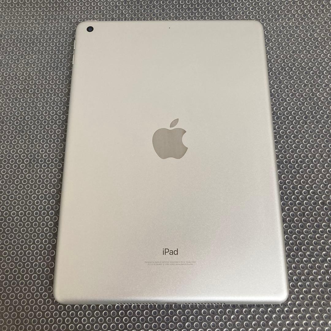 826 美品☆電池ほぼ新品☆iPad6 第6世代 32GB WIFIモデル☆