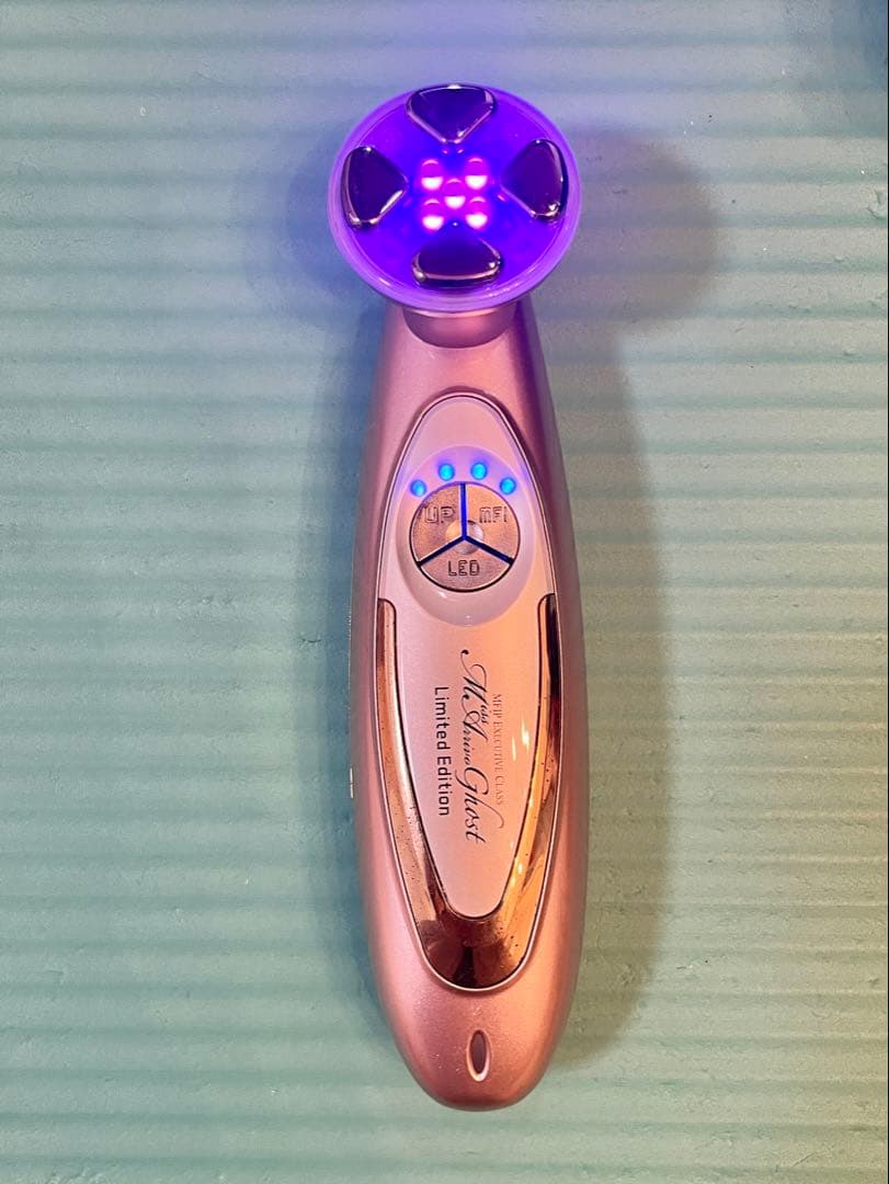 美品 ミス アリーヴォ ゴースト EMS搭載 正規品　美顔器