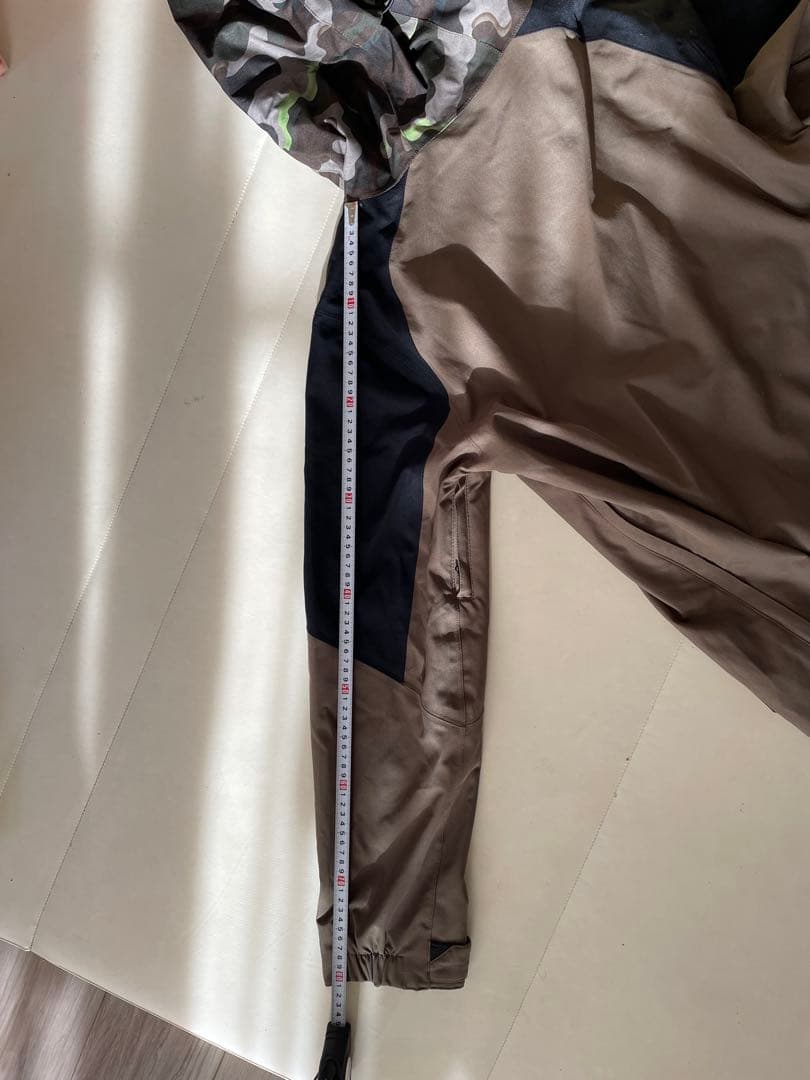 VOLCOM ボルコム　スノーボードウェア